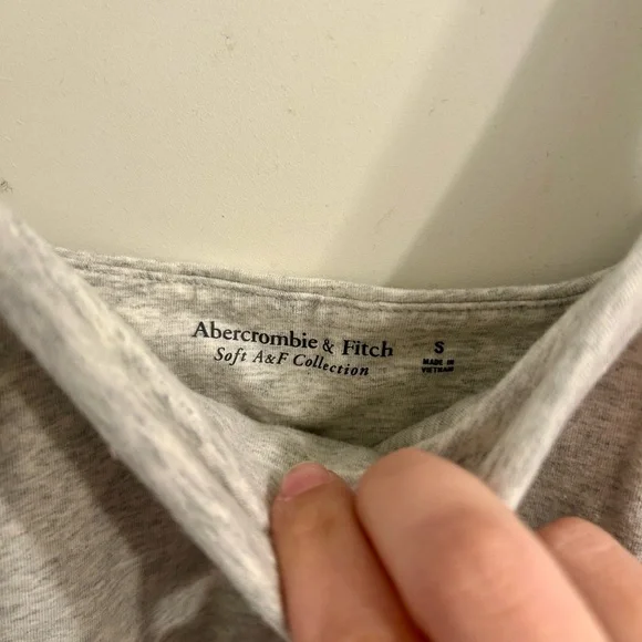 SOLD - Picture 3 of 4